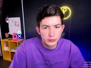 jason_cucis from Flirt4Free is Freechat