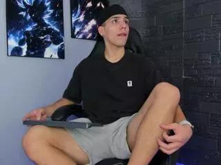 Girls free live sex cams: Check out the satisfaction of typing and cam2cam with our sensual livestreamers, who will teach you all about temptation and desires with their smoking hot physiques.