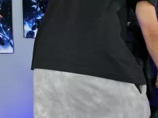 Girls free live sex cams: Check out the satisfaction of typing and cam2cam with our sensual livestreamers, who will teach you all about temptation and desires with their smoking hot physiques.