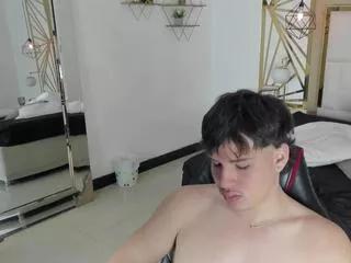 joshh_velc from Flirt4Free is Freechat