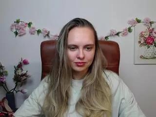 khaleesi_moon from Flirt4Free is Freechat