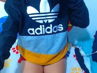 latin_girls from Flirt4Free is Freechat