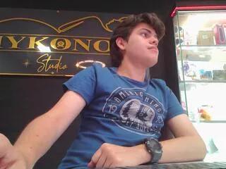 leonel_stark from Flirt4Free is Freechat