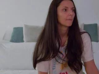 lily_roselyn from Flirt4Free is Freechat