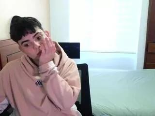 luke_boyce from Flirt4Free is Freechat