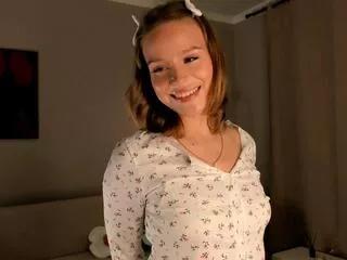 lynna_goodhart from Flirt4Free is Freechat