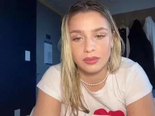 Girls free live sex cams: Check out the satisfaction of typing and cam2cam with our sensual livestreamers, who will teach you all about temptation and desires with their smoking hot physiques.