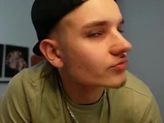 mark_karson from Flirt4Free is Freechat