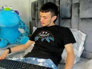 Girls free live sex cams: Check out the satisfaction of typing and cam2cam with our sensual livestreamers, who will teach you all about temptation and desires with their smoking hot physiques.