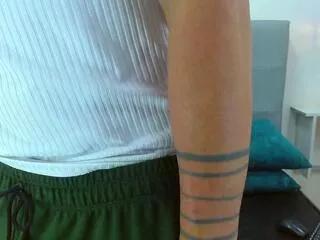mauro_collins from Flirt4Free is Freechat