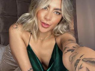 Girls free live sex cams: Check out the satisfaction of typing and cam2cam with our sensual livestreamers, who will teach you all about temptation and desires with their smoking hot physiques.
