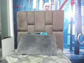 michell_levi from Flirt4Free is Freechat
