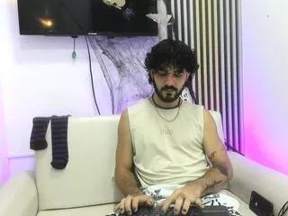 mike_parkerr from Flirt4Free is Freechat