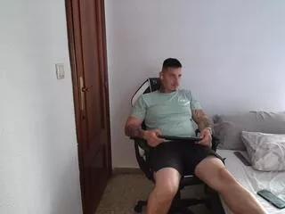 milan_thomson from Flirt4Free is Freechat