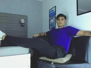 miller_alonzo from Flirt4Free is Freechat