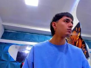 nathan_maxime from Flirt4Free is Freechat
