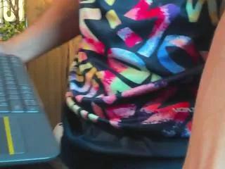 nick_vans from Flirt4Free is Freechat