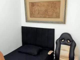niico_santana from Flirt4Free is Freechat
