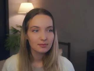 nina_falcone from Flirt4Free is Freechat