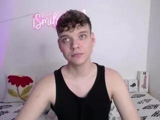 noah_reed from Flirt4Free is Freechat