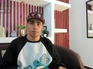 patrick_senova from Flirt4Free is Freechat