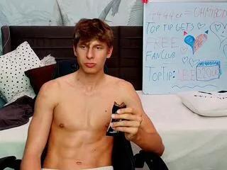 remy_levine from Flirt4Free is Freechat