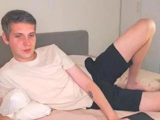 rene_castillo from Flirt4Free is Freechat