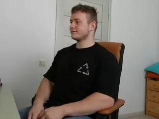 richard_dullas from Flirt4Free is Freechat