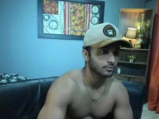 scott_rushmann from Flirt4Free is Freechat