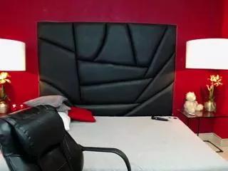 Girls free live sex cams: Check out the satisfaction of typing and cam2cam with our sensual livestreamers, who will teach you all about temptation and desires with their smoking hot physiques.