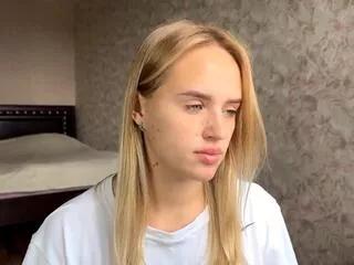 tangela_shock from Flirt4Free is Freechat