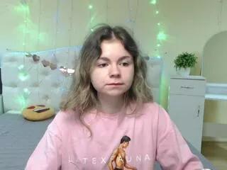Girls free live sex cams: Check out the satisfaction of typing and cam2cam with our sensual livestreamers, who will teach you all about temptation and desires with their smoking hot physiques.