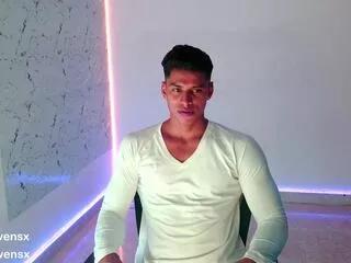 ulises_brown from Flirt4Free is Freechat