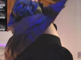 venus_strauss from Flirt4Free is Freechat