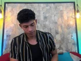 Photos of victory_casuss from Flirt4Free is Freechat