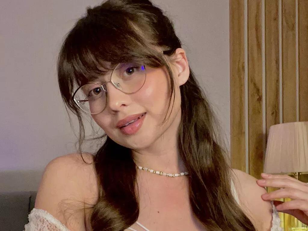 Girls free live sex cams: Check out the satisfaction of typing and cam2cam with our sensual livestreamers, who will teach you all about temptation and desires with their smoking hot physiques.