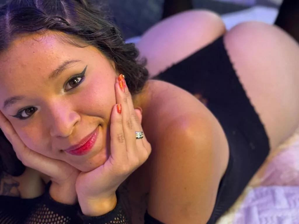 AlahyaPalmer from LiveJasmin is Freechat