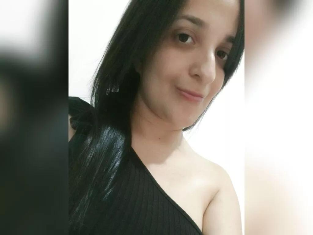 AlaniHill from LiveJasmin is Freechat