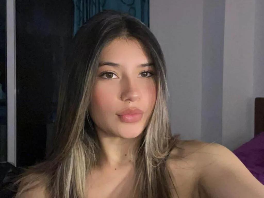 AmberDaimond from LiveJasmin is Freechat