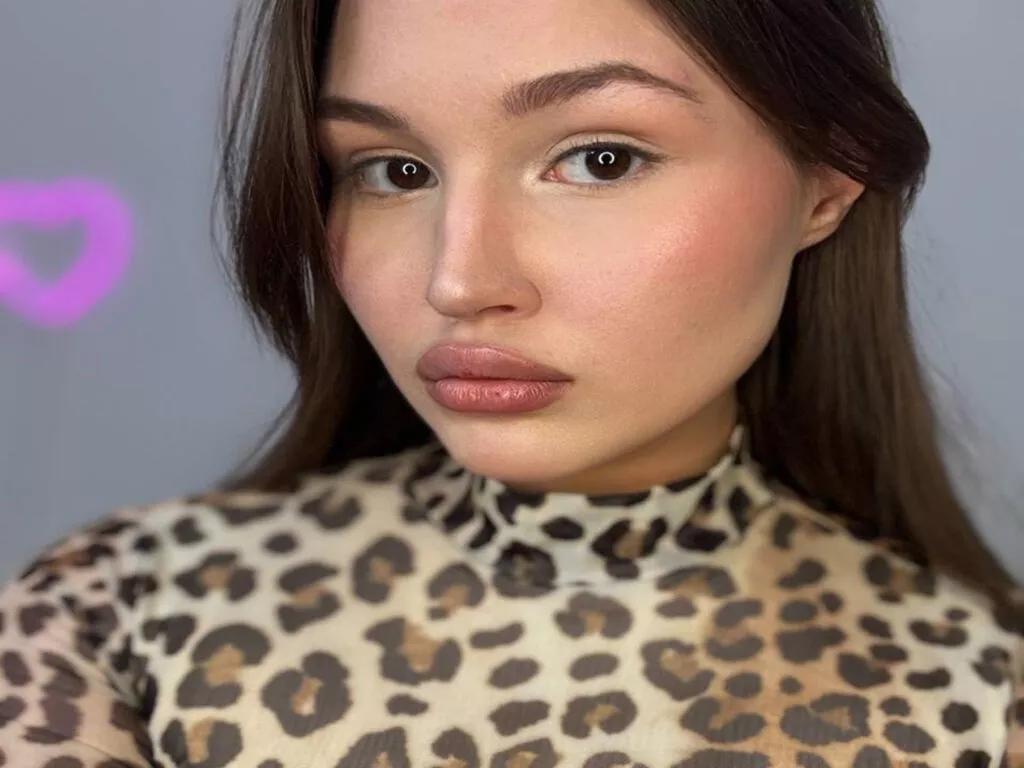 AngelinaRoo from LiveJasmin is Freechat