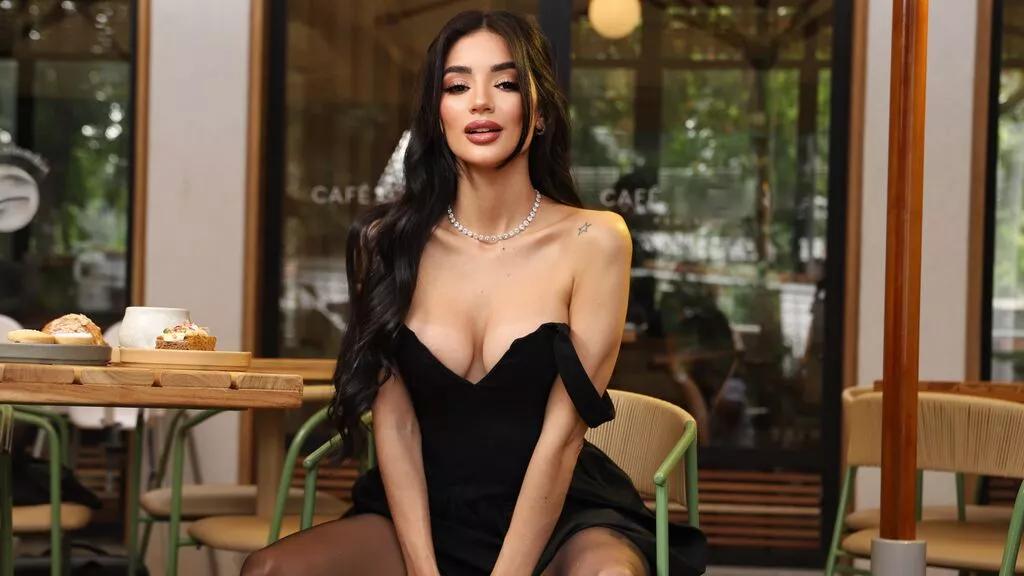 Girls free live sex cams: Check out the satisfaction of typing and cam2cam with our sensual livestreamers, who will teach you all about temptation and desires with their smoking hot physiques.