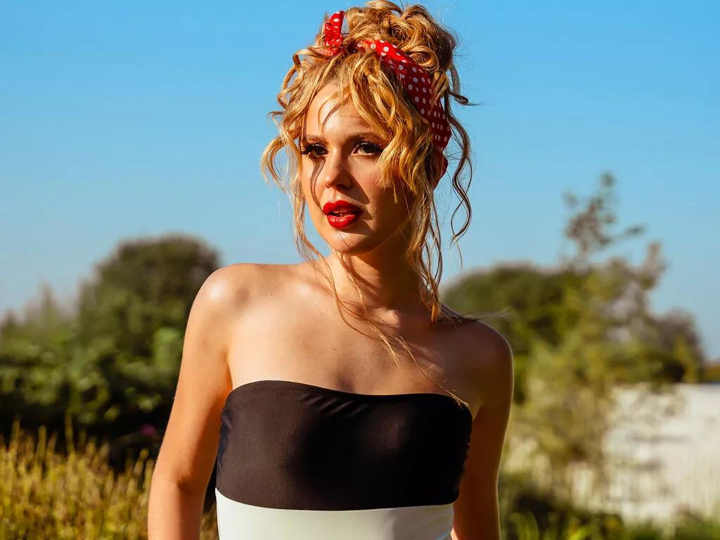 Photos of BeccaVressel from LiveJasmin is Freechat