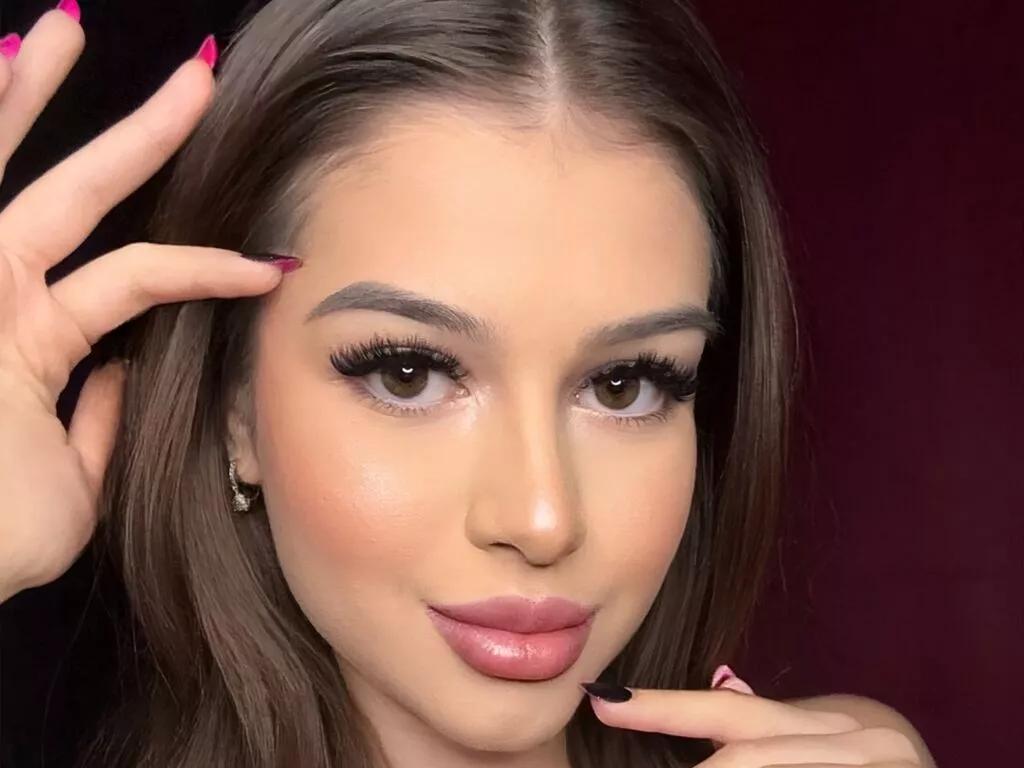 Photos of Bella from LiveJasmin is Freechat