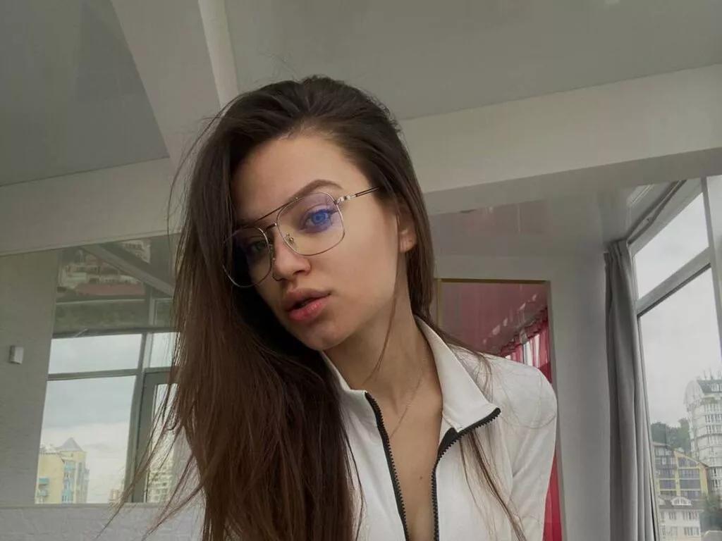 CamillaWiliams from LiveJasmin is Freechat