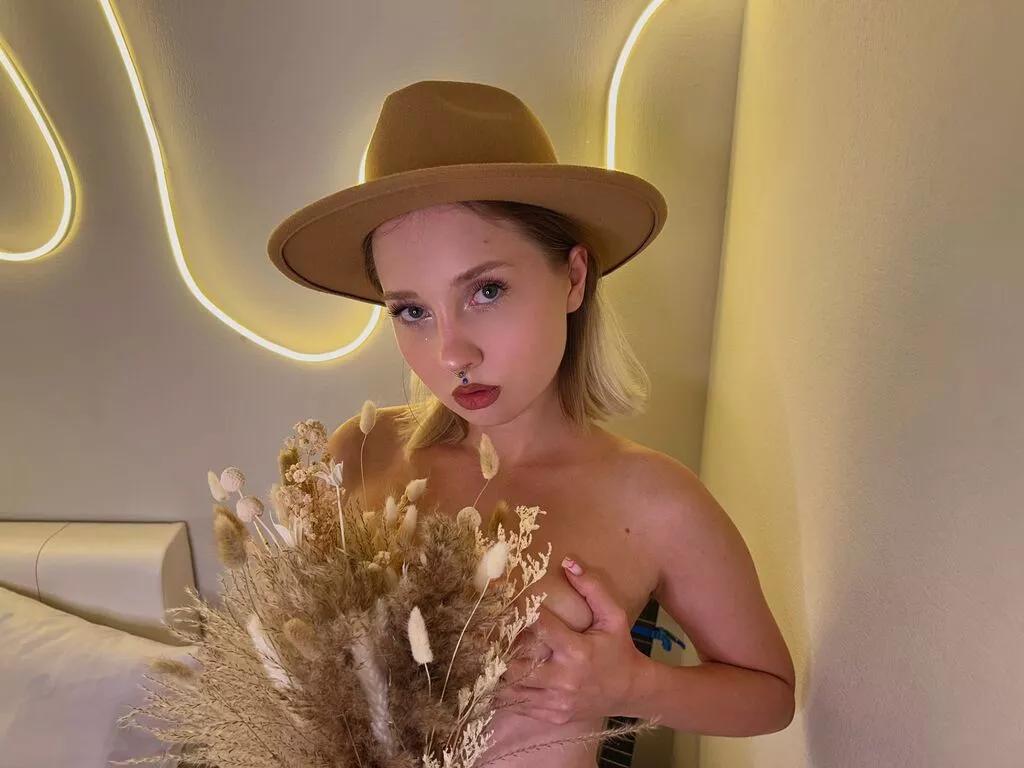 CandiceKingz from LiveJasmin is Freechat