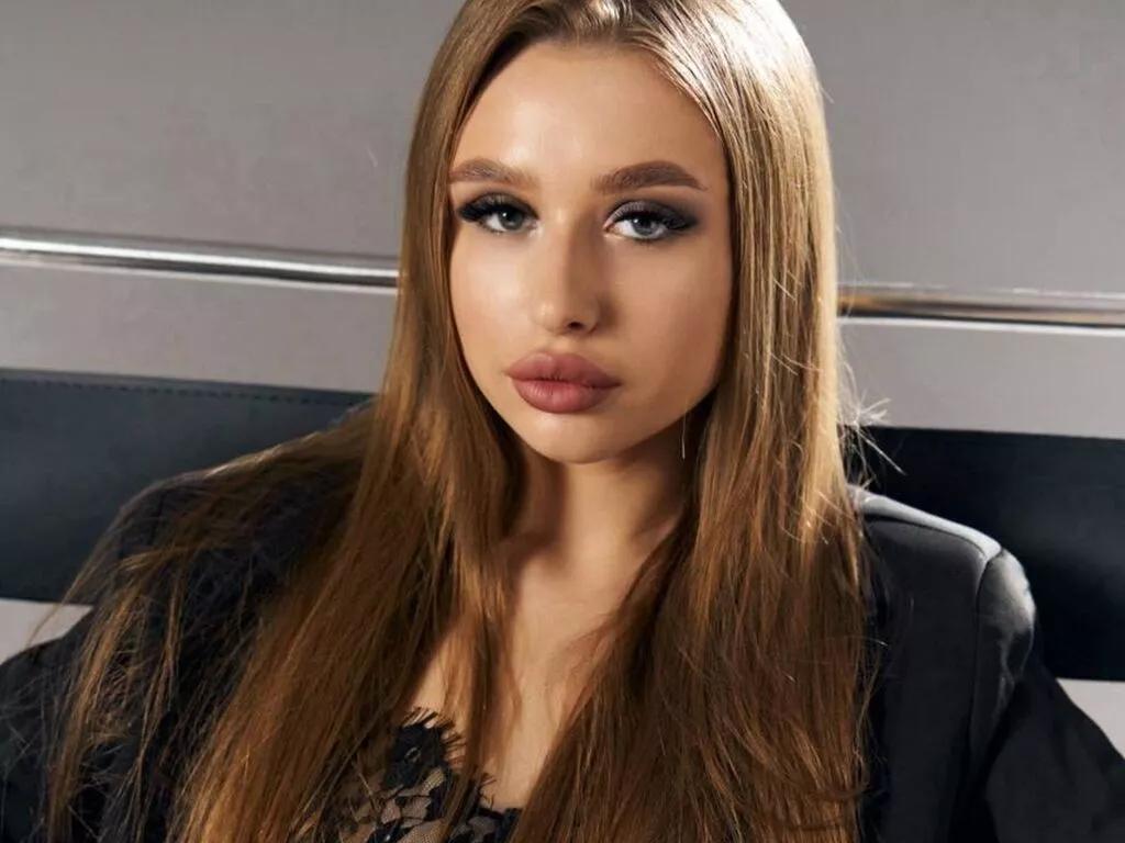 DiamondKiis from LiveJasmin is Freechat