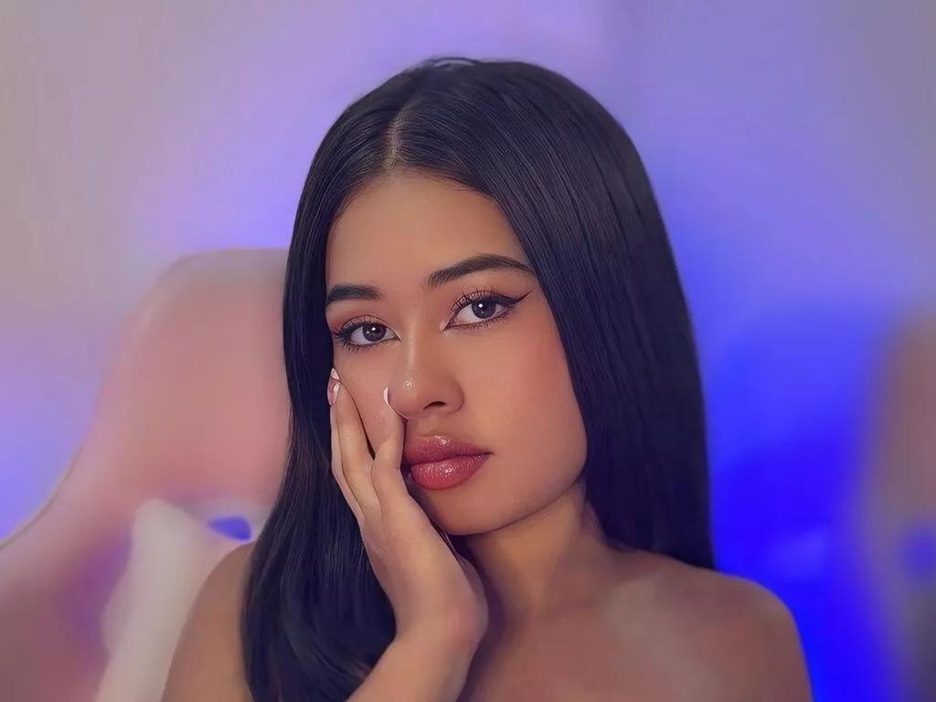 DulceFields from LiveJasmin is Freechat