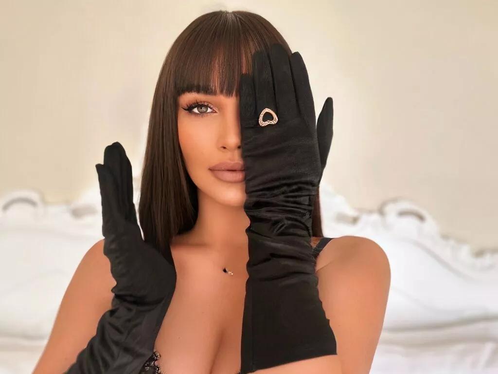 ElysiaRose from LiveJasmin is Freechat
