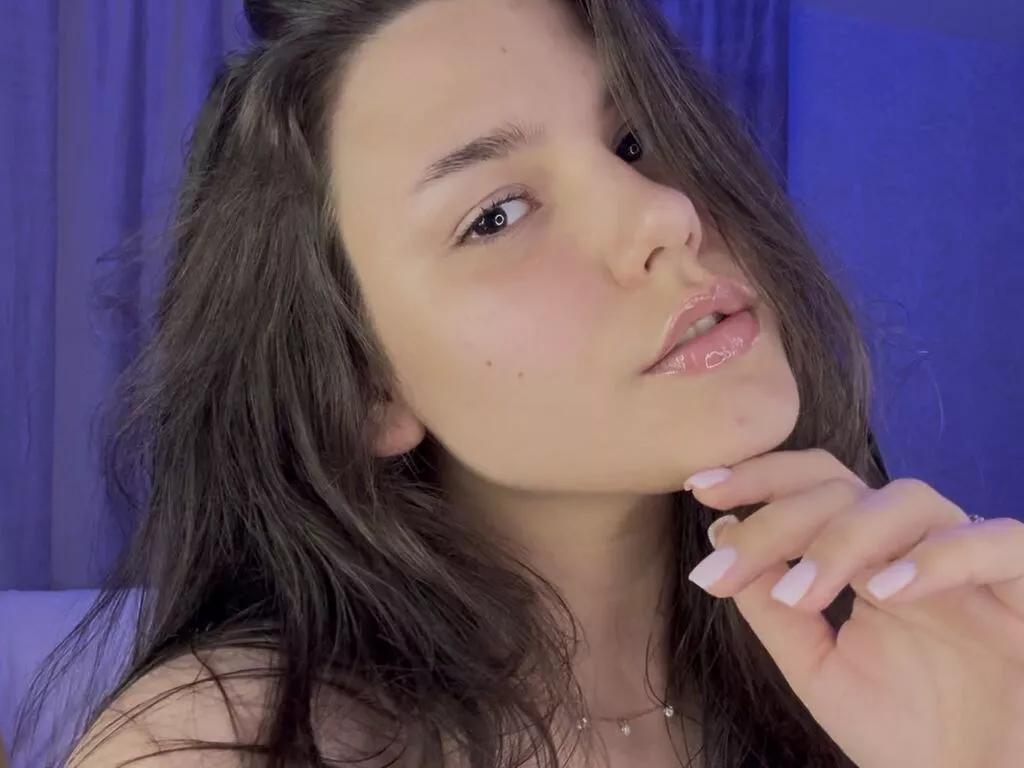 EmilyRichardsone from LiveJasmin is Freechat