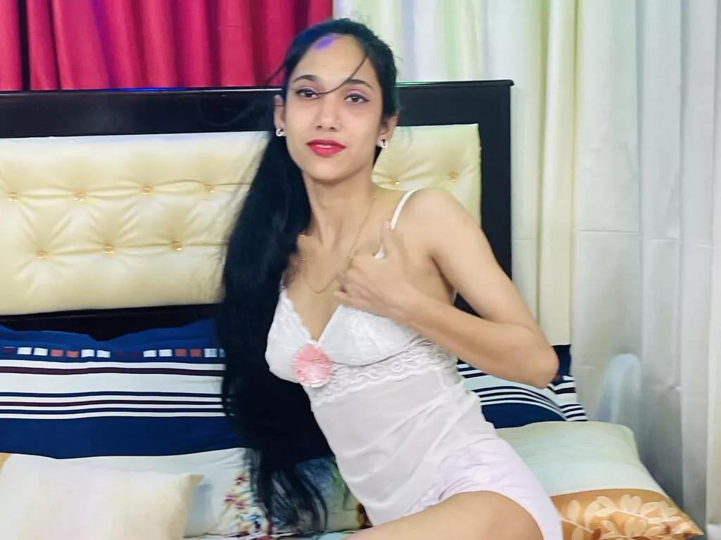 ErinKings from LiveJasmin is Freechat